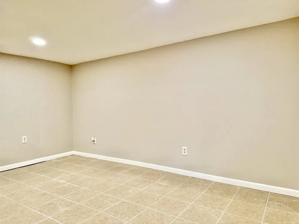 7160 Cherry Avenue Milton Township, MI 49648