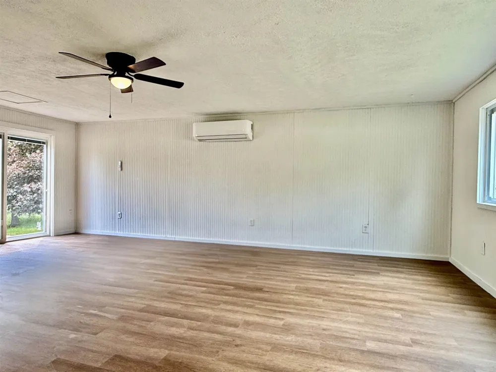 7160 Cherry Avenue Milton Township, MI 49648