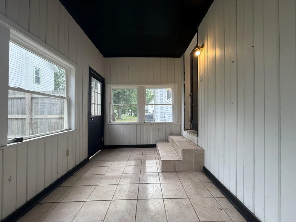 106 Hamilton Street Dowagiac City, MI 49047