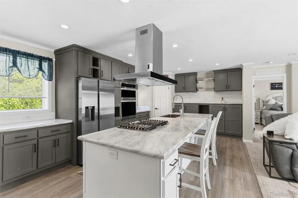 6450 Prince Boulevard Tyrone Township, MI 48430