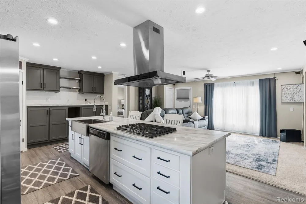 6450 Prince Boulevard Tyrone Township, MI 48430
