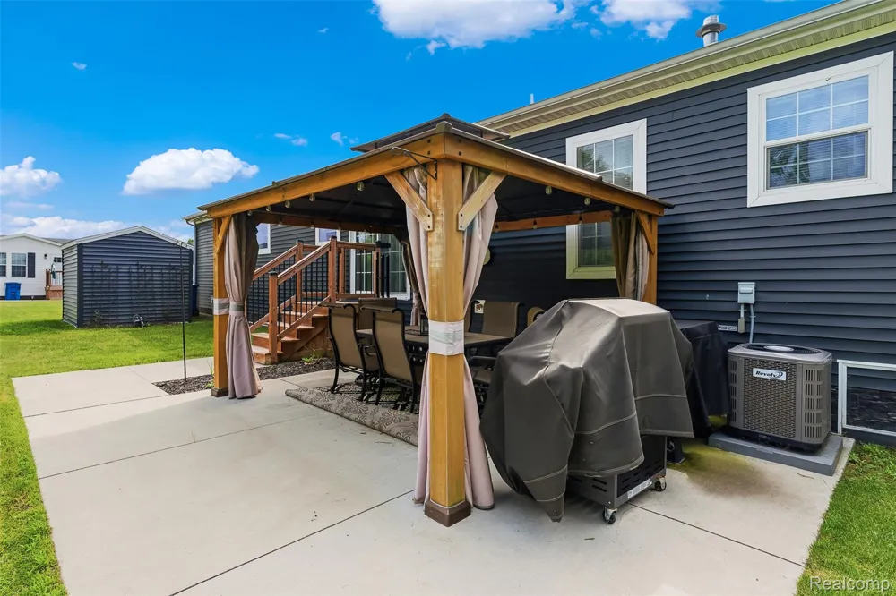 6450 Prince Boulevard Tyrone Township, MI 48430