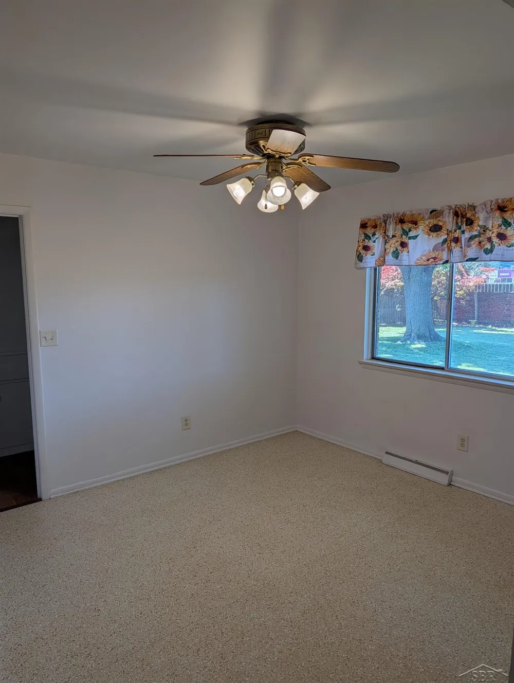 3323 Peale Drive Saginaw City, MI 48602