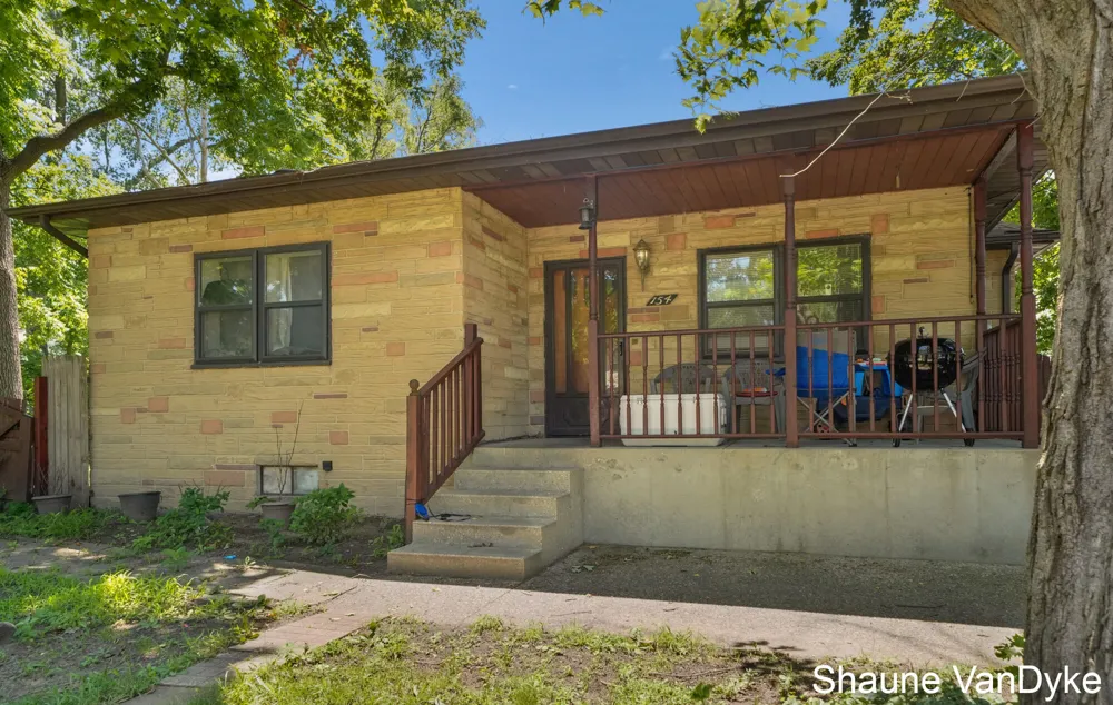 154 72nd Street SE Gaines Charter Township, MI 49548