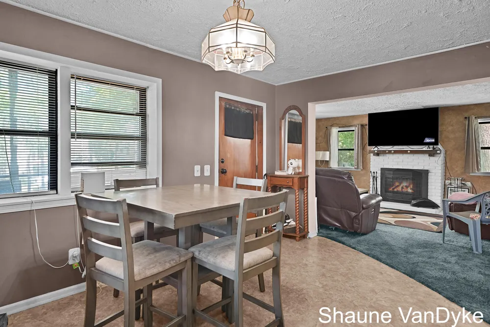 154 72nd Street SE Gaines Charter Township, MI 49548