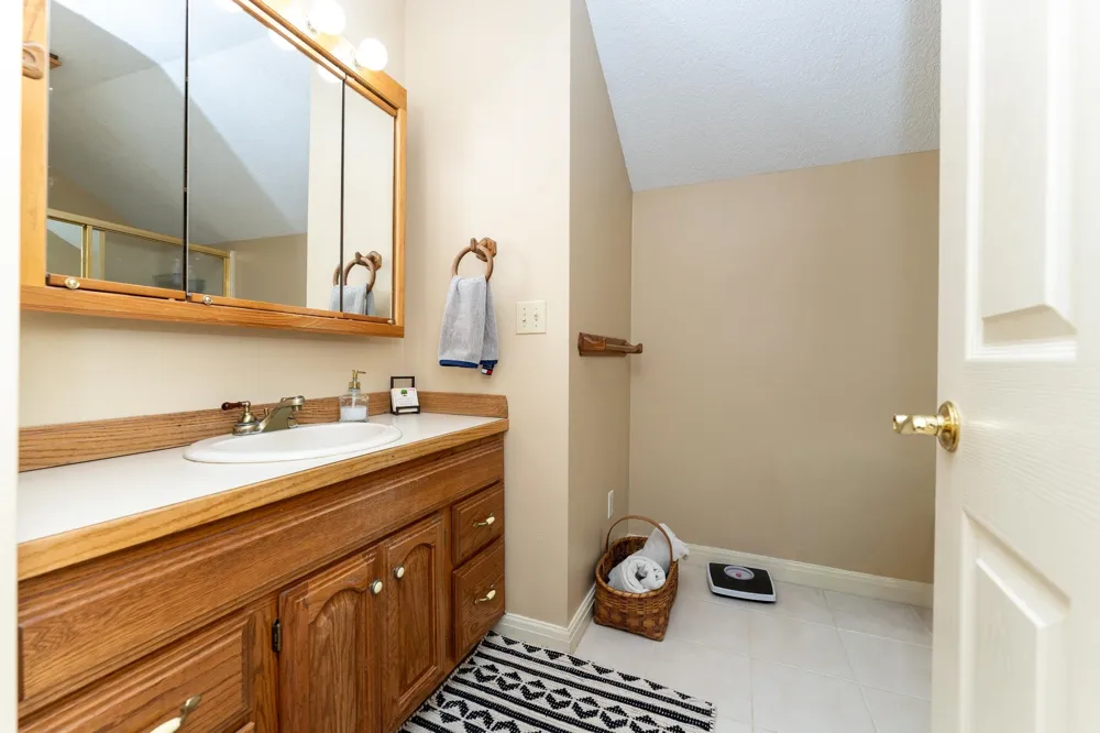 3106 Hunters Trail Union Charter Township, MI 48858