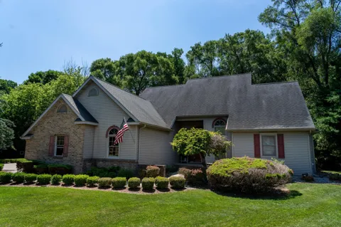 3106 Hunters Trail