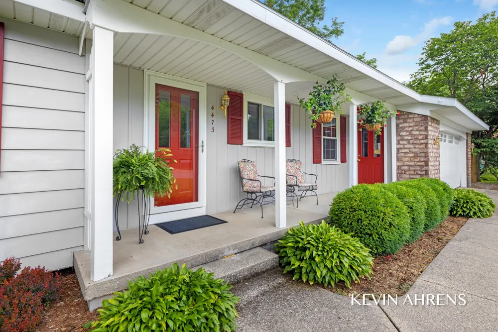 4473 Trail View NE Plainfield Charter Township, MI 49525