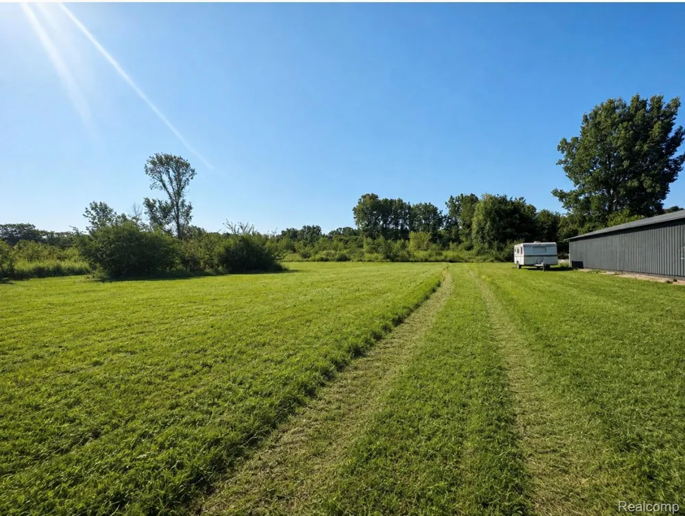 5454 Hopkins Road Genesee Charter Township, MI 48506