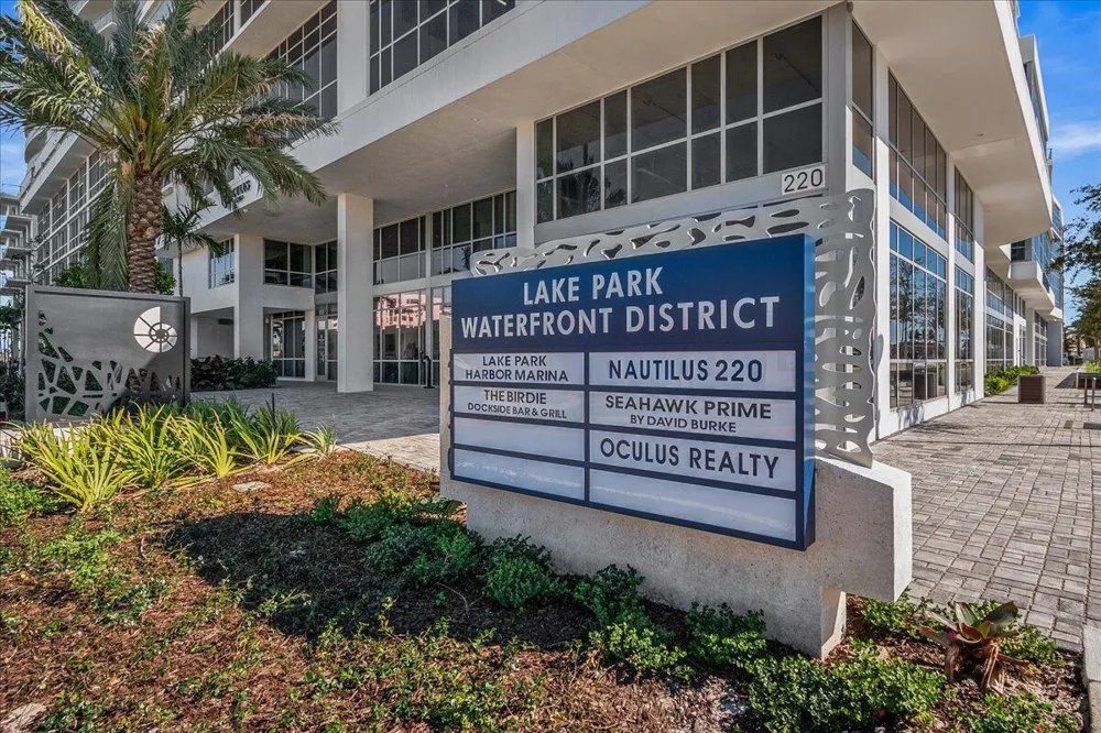 220 Lake Shore Drive #917 Lake Park, FL 33403