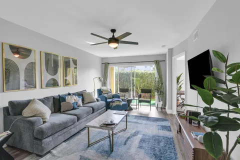 1030 Lake Shore Drive #103