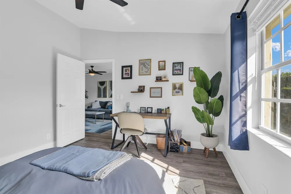 1030 Lake Shore Drive #103 Lake Park, FL 33403