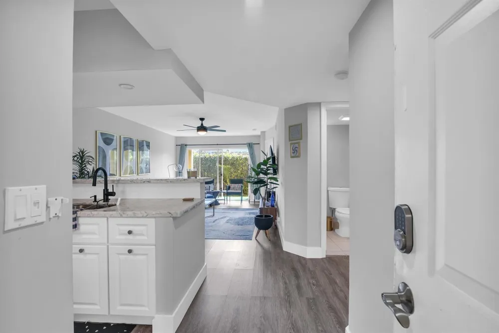 1030 Lake Shore Drive #103 Lake Park, FL 33403