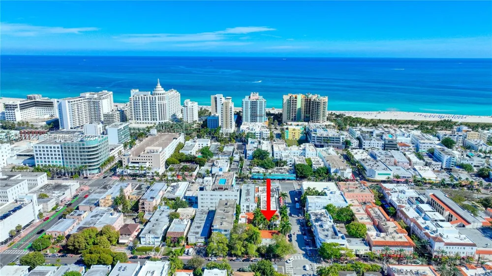 439 15th St #2 Miami Beach, FL 33139