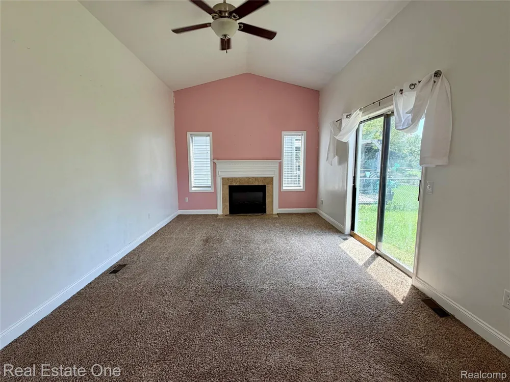 1930 Alexander Drive Westland City, MI 48186