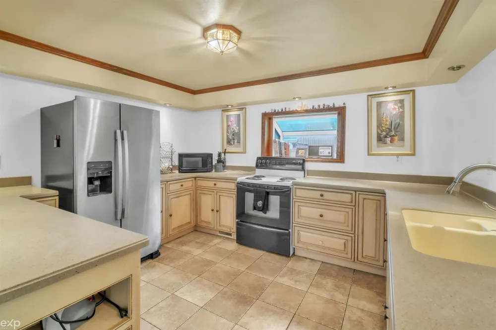 702 Bay Road Bangor Charter Township, MI 48706
