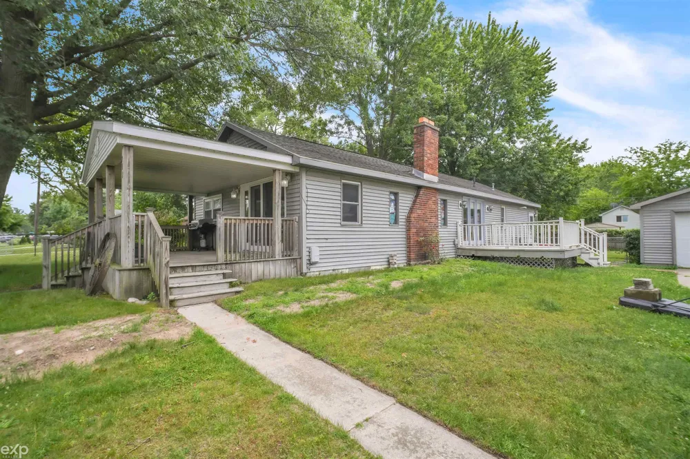 702 Bay Road Bangor Charter Township, MI 48706