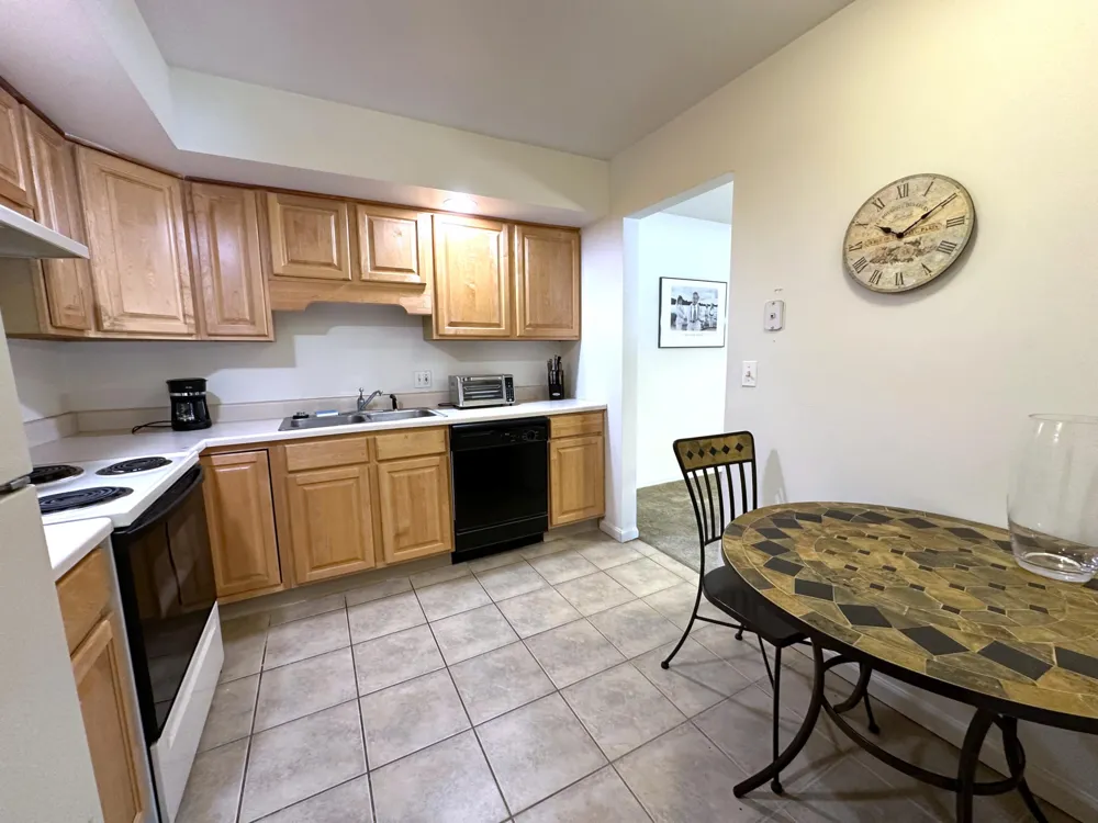 3620 Lakeshore Drive #F3 St Joseph City, MI 49085