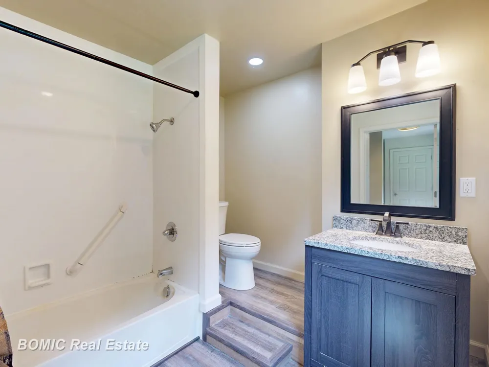 2435 E Dayton Road Wells Township, MI 48723