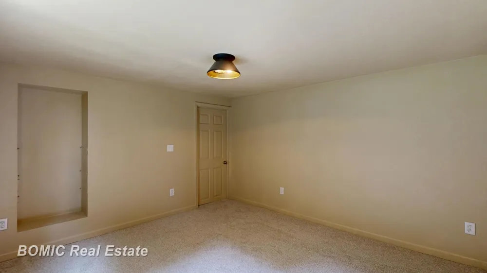 2435 E Dayton Road Wells Township, MI 48723