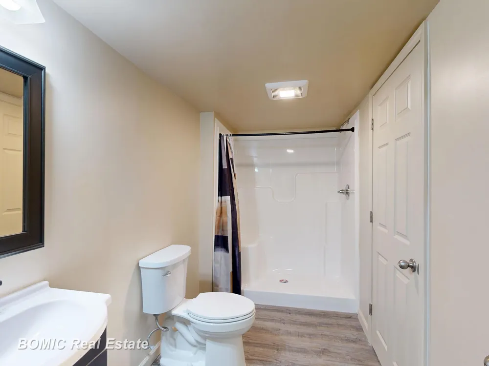 2435 E Dayton Road Wells Township, MI 48723