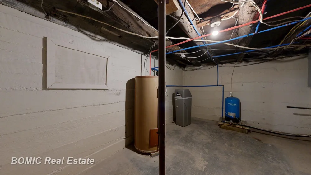 2435 E Dayton Road Wells Township, MI 48723