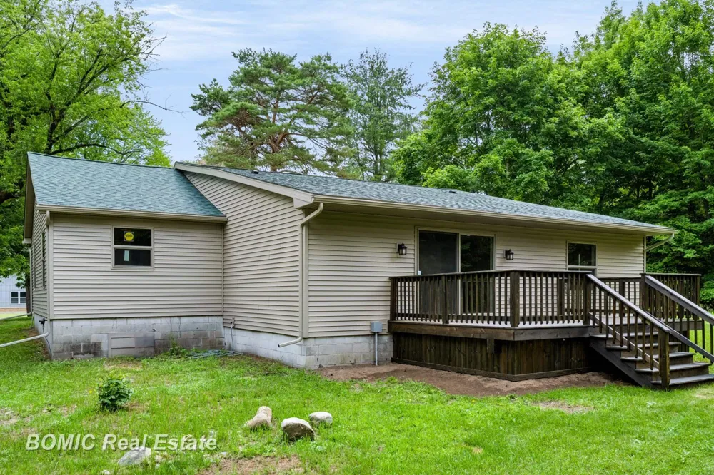 2435 E Dayton Road Wells Township, MI 48723