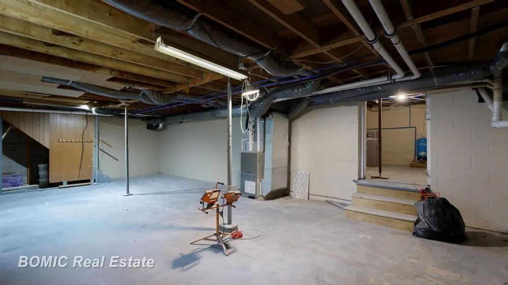 2435 E Dayton Road Wells Township, MI 48723