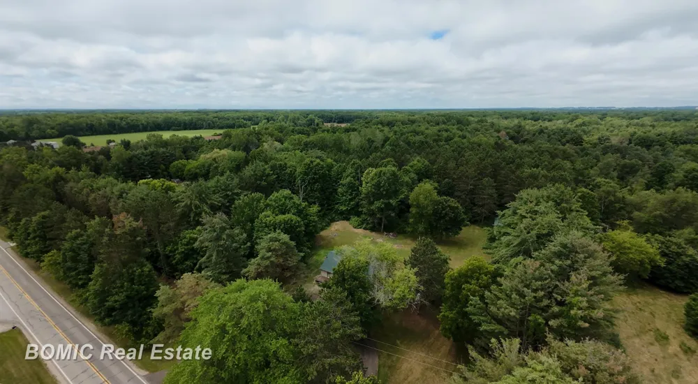 2435 E Dayton Road Wells Township, MI 48723