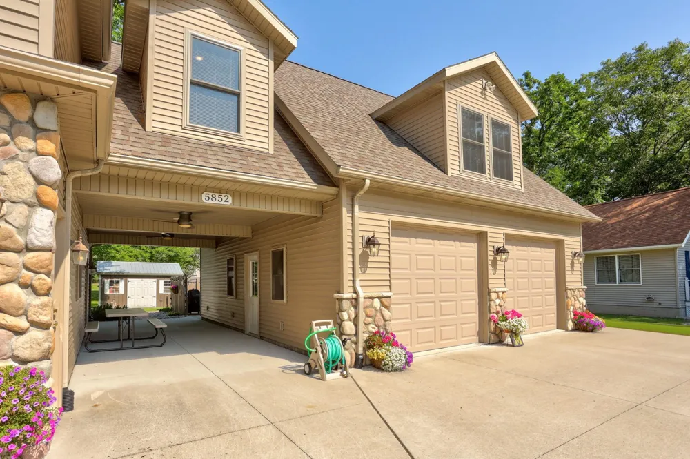 5852 Port Austin Road Caseville Township, MI 48725