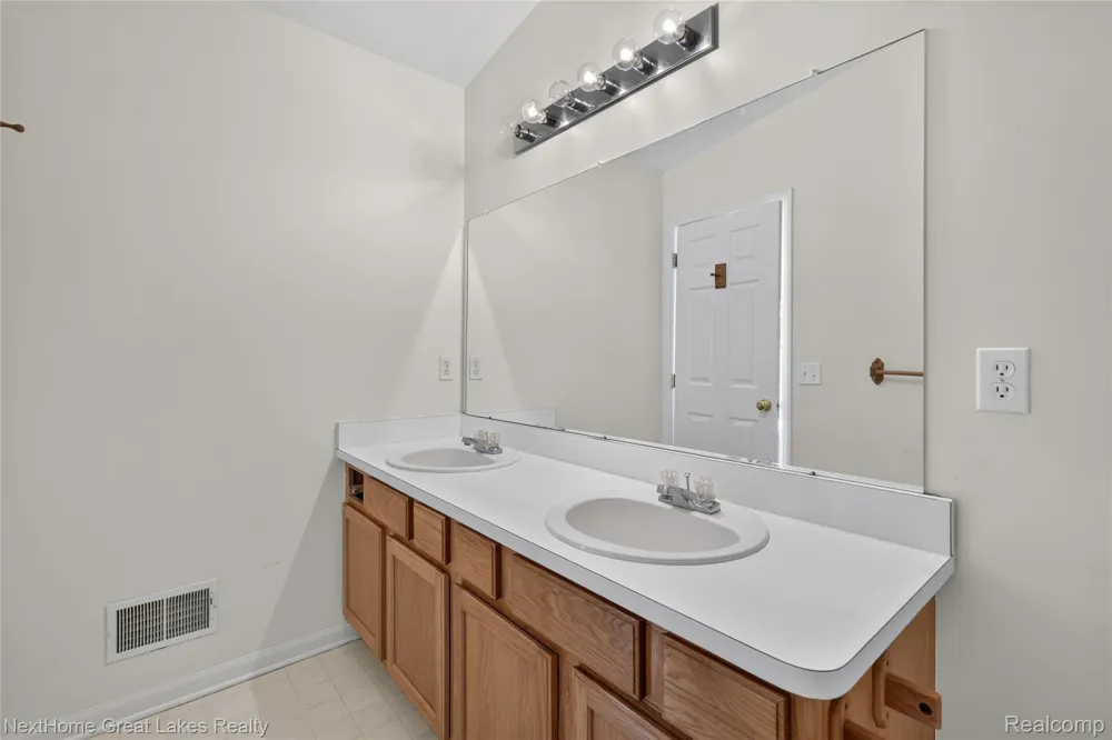 15168 Orchard Trail Linden City, MI 48451