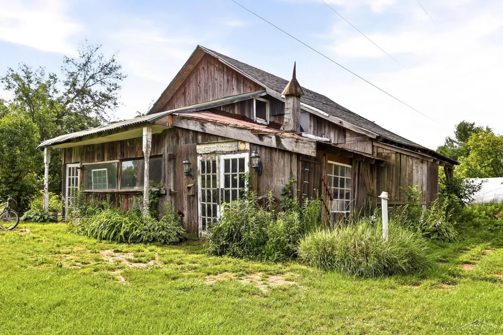 12030 Lewis Road Thetford Township, MI 48420
