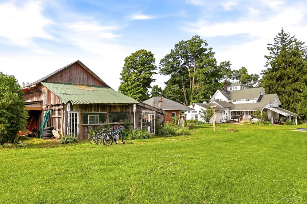 12030 Lewis Road Thetford Township, MI 48420