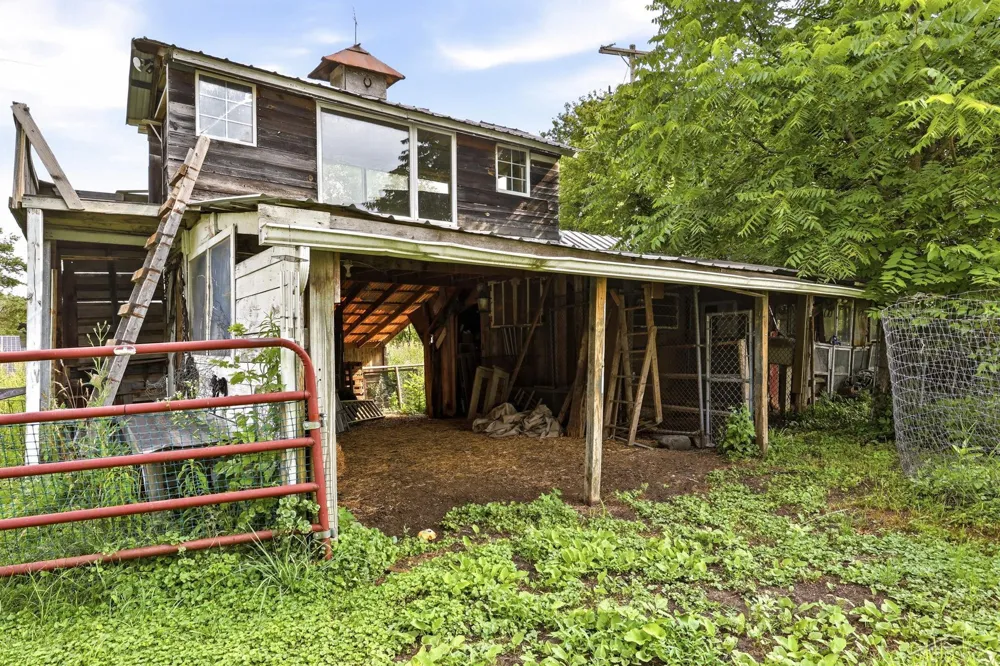 12030 Lewis Road Thetford Township, MI 48420