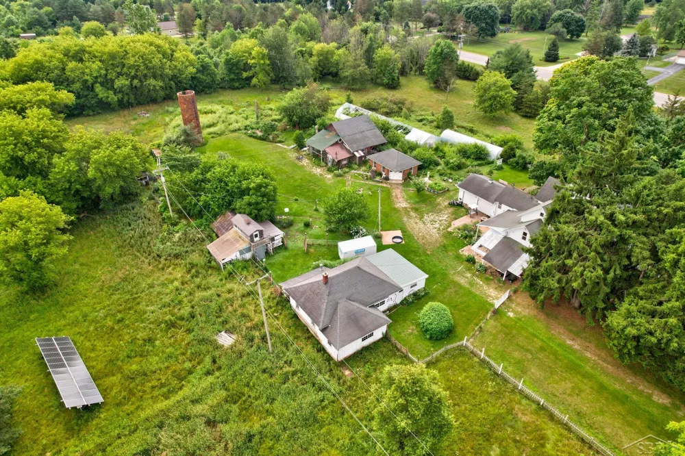 12030 Lewis Road Thetford Township, MI 48420