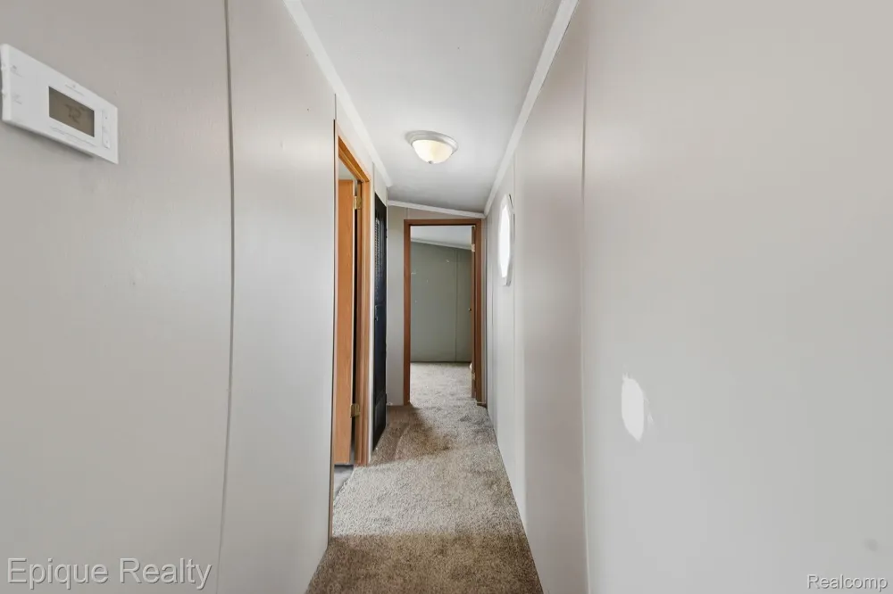 17121 Julie Drive Springfield Charter Township, MI 48350