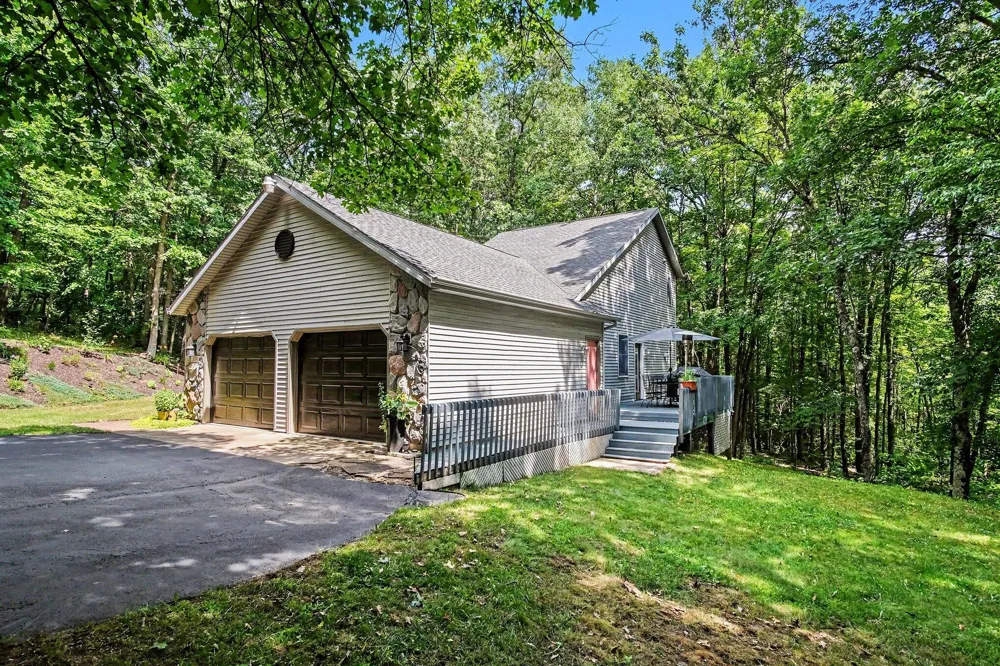 11793 W Baker Road Eureka Township, MI 48838