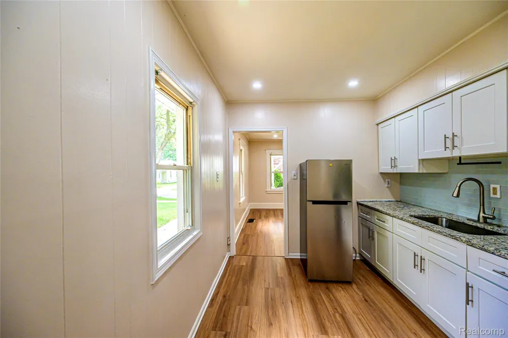 3226 Grayson Street Ferndale City, MI 48220