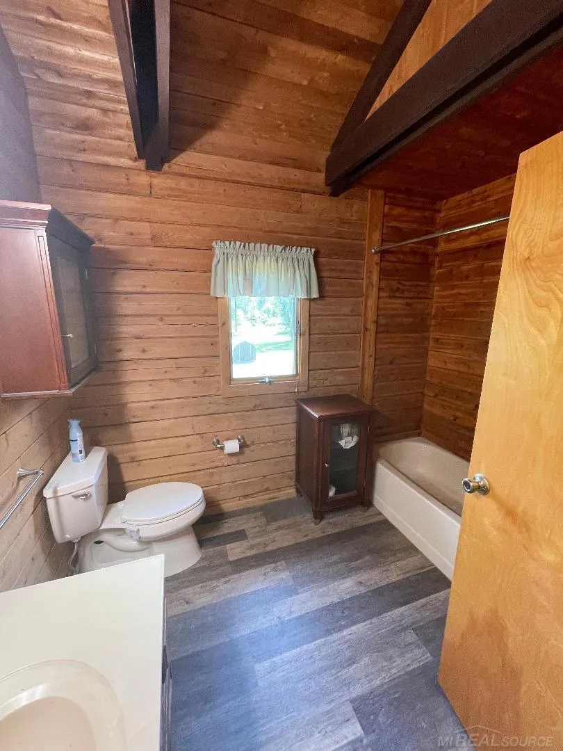 1535 Bauman Road Columbus Township, MI 48063