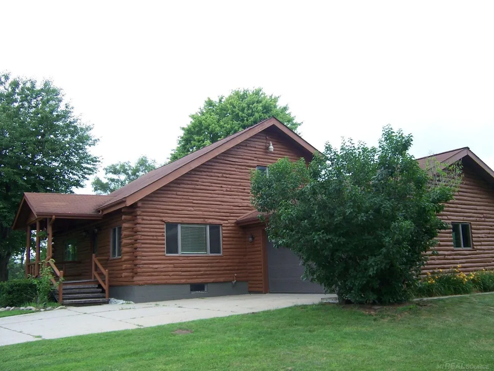 1535 Bauman Road Columbus Township, MI 48063