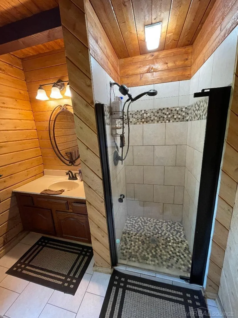 1535 Bauman Road Columbus Township, MI 48063