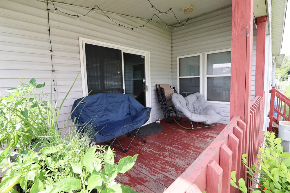 23157 Grey Gables Drive Clinton Charter Township, MI 48036