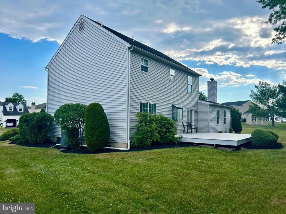 105 ELIO CIRCLE Royersford, PA 19468