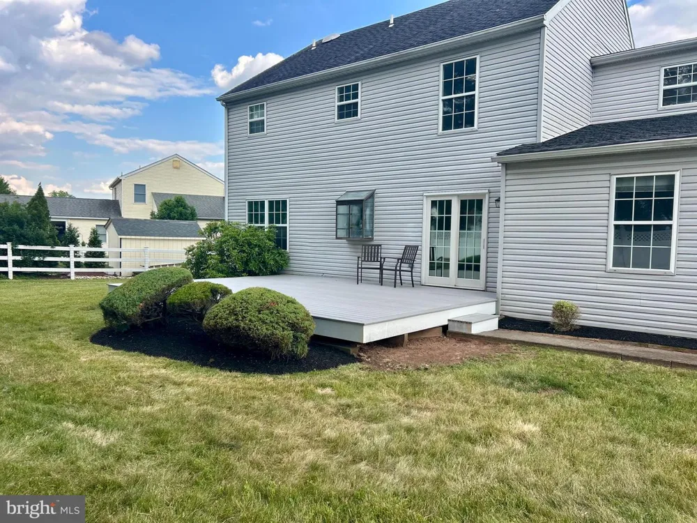 105 ELIO CIRCLE Royersford, PA 19468