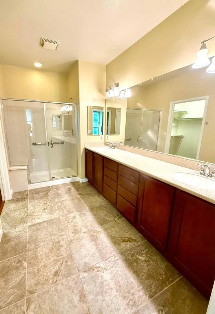 9946 Hatherton Way Elk Grove, CA 95757