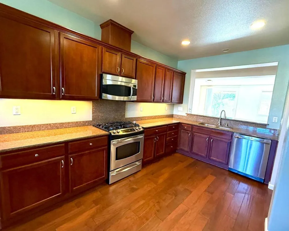 9946 Hatherton Way Elk Grove, CA 95757