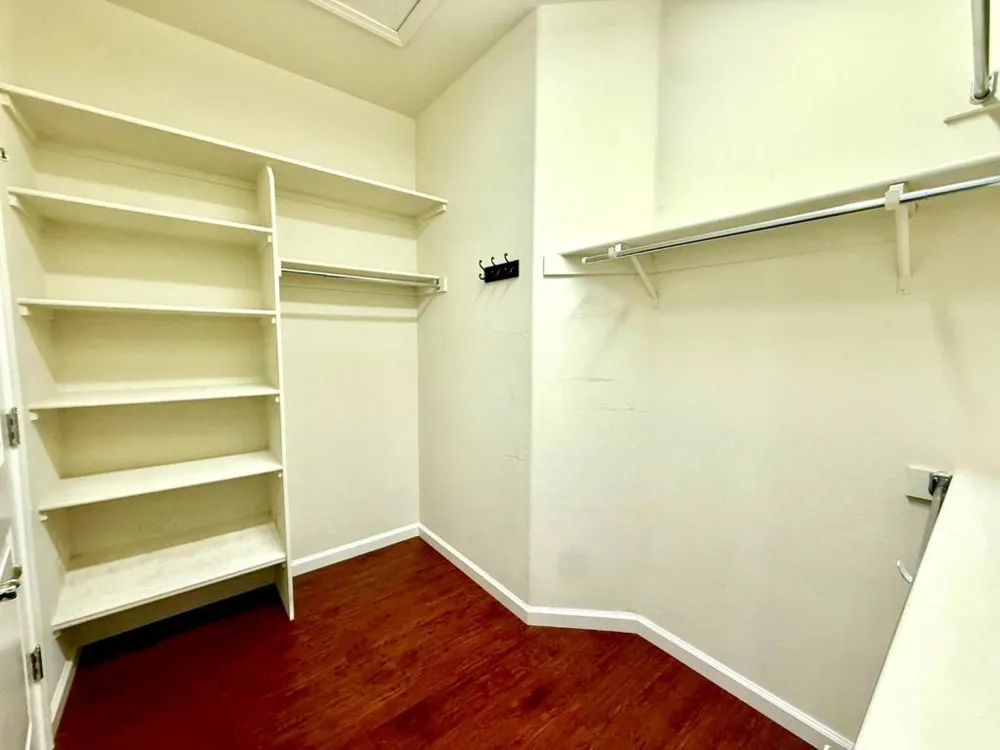 9946 Hatherton Way Elk Grove, CA 95757