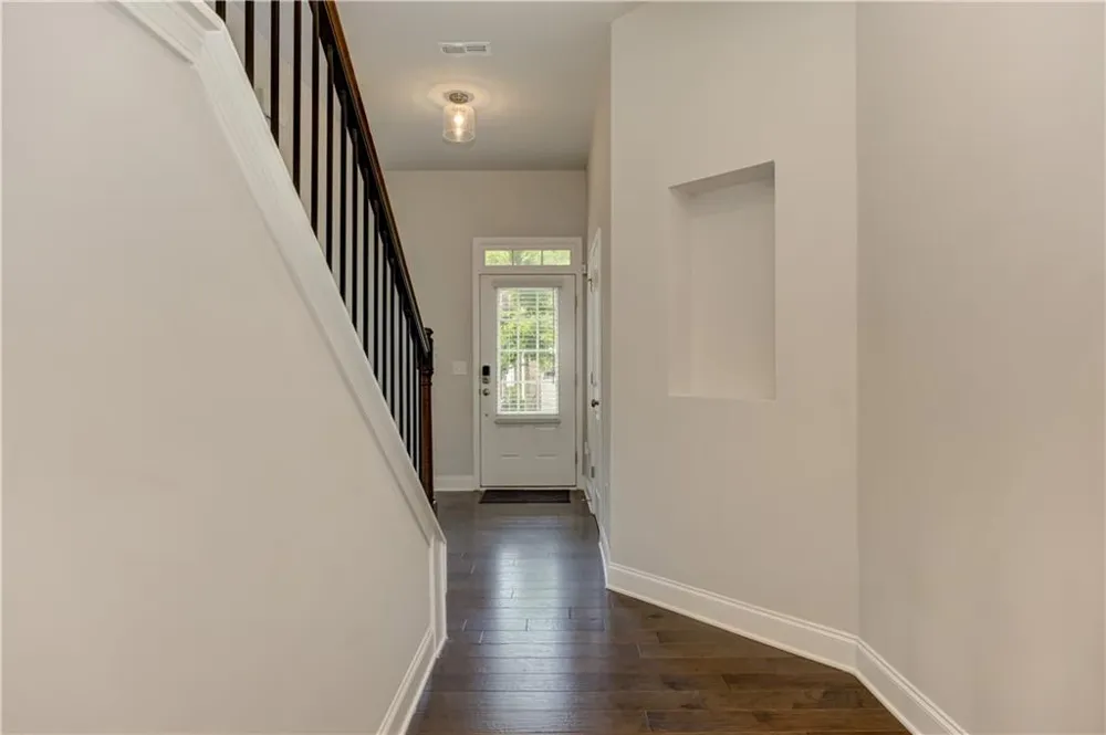 137 Holden Way Woodstock, GA 30189