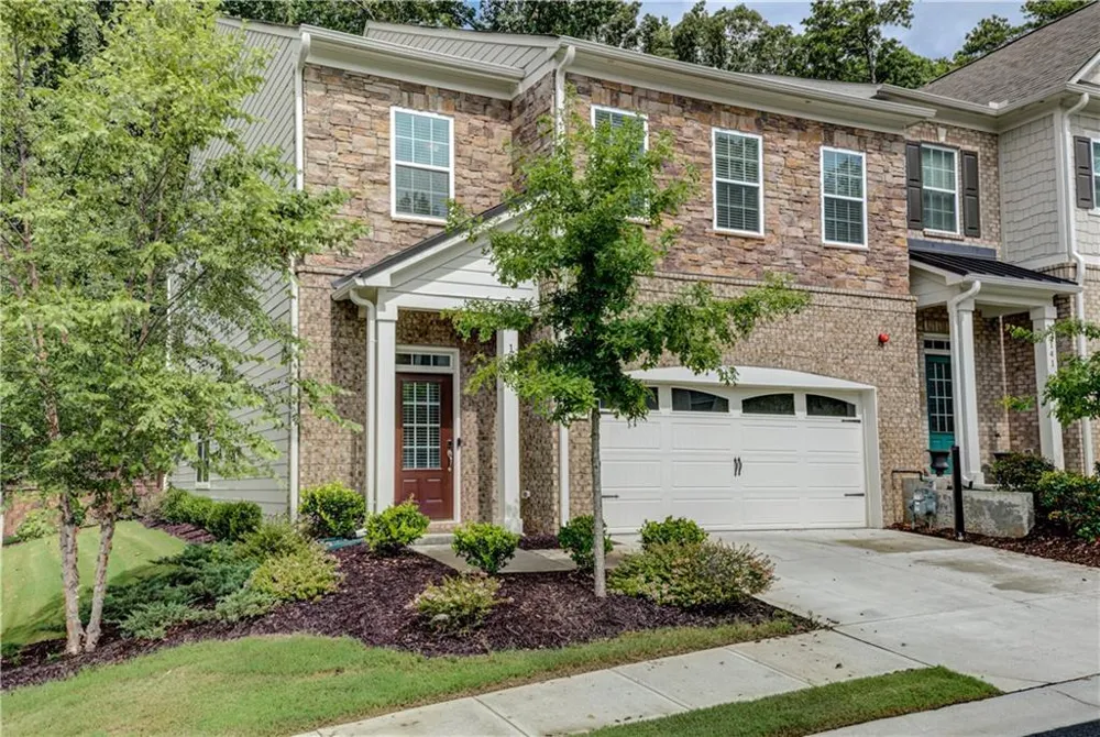 137 Holden Way Woodstock, GA 30189