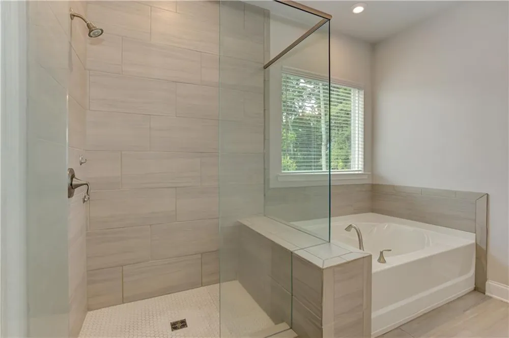 137 Holden Way Woodstock, GA 30189